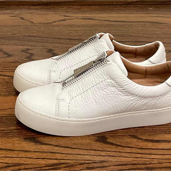 Frye Women's Lena Zip Low Leather Sneakers In White Slip OnPlatform Size 6 - Picture 3 of 7